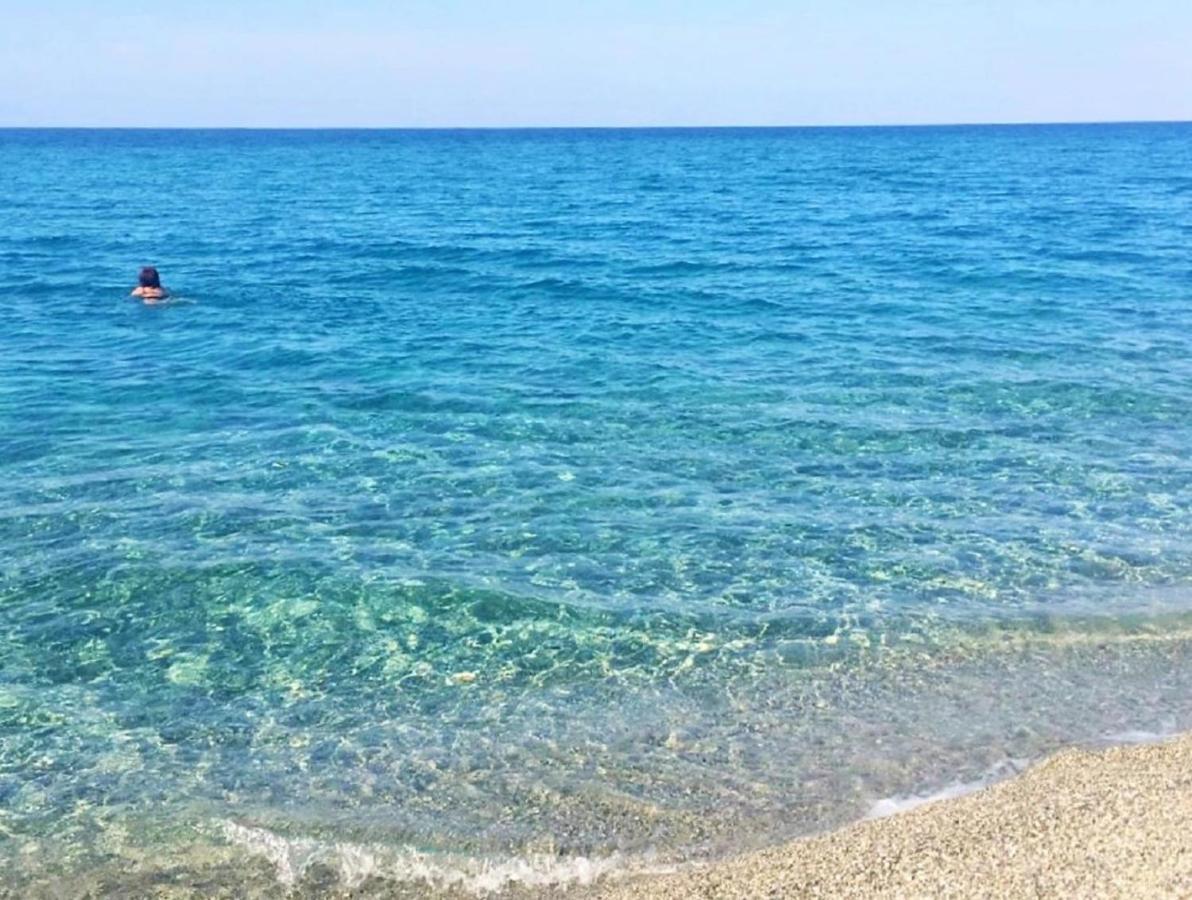Pizzo Beach Club公寓 外观 照片