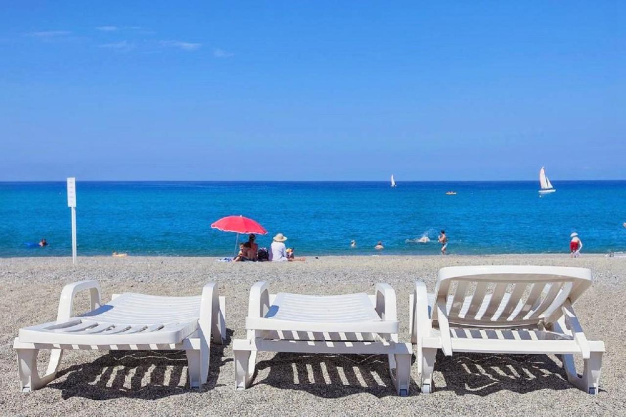 Pizzo Beach Club公寓 外观 照片