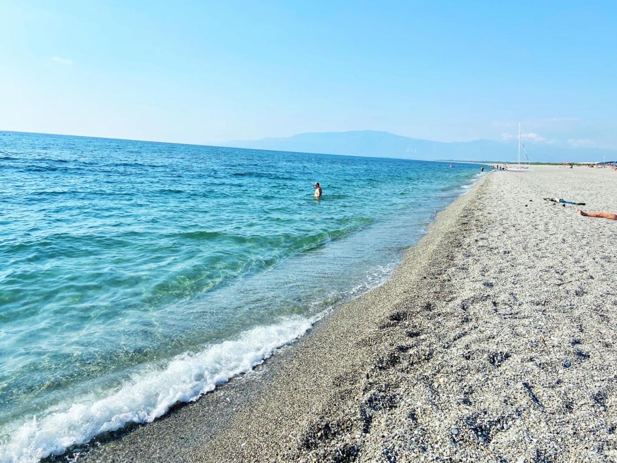 Pizzo Beach Club公寓 外观 照片